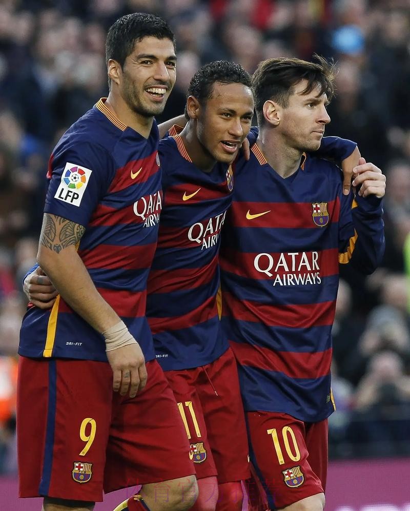 巴黎客战皇马大名单:梅西内马尔领衔 姆巴佩在列 巴黎客战皇马大名单:梅西内马尔领衔 姆巴佩在列